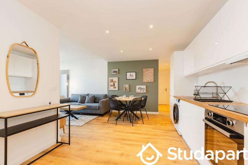 Chambre - 10 m² - 1 pièce