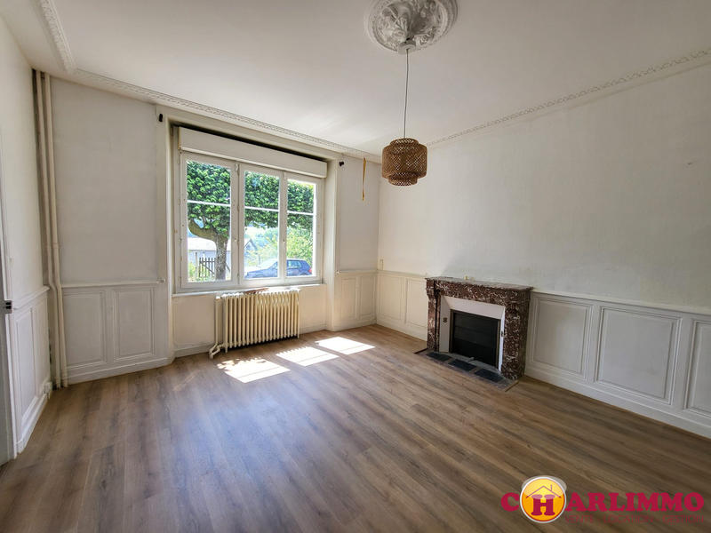 Maison traditionnelle - 125 m² - 5 pièces