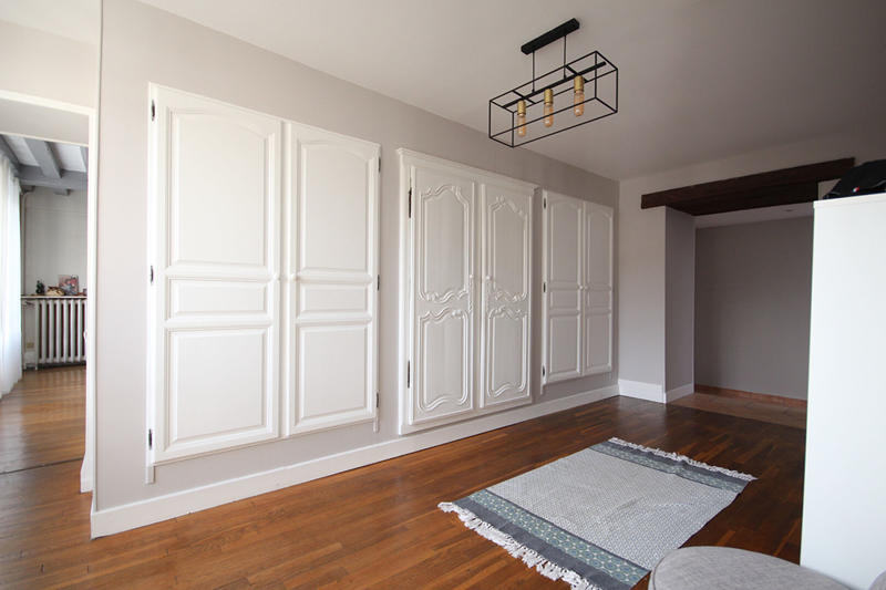 Maison - 370 m² - 11 pièces