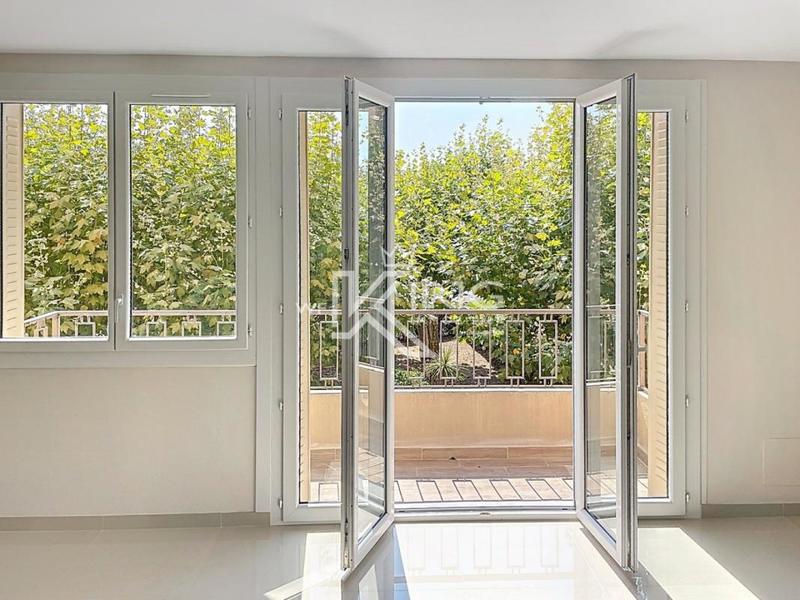 Appartement - 76 m² - 4 pièces