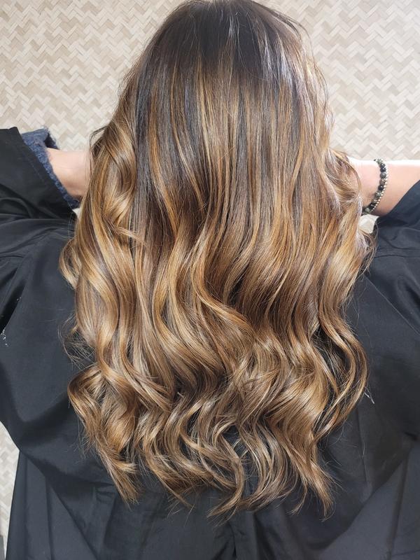 Les ciseaux d'Auré: Salon de coiffure &amp; barbier