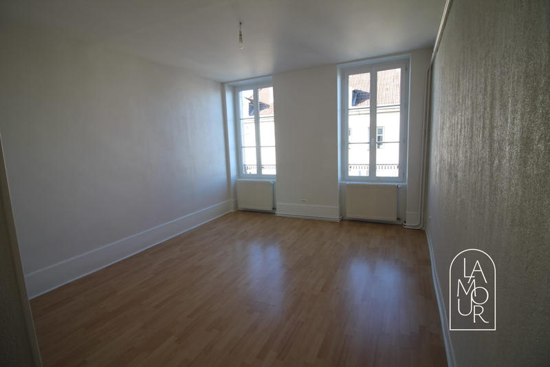 Appartement - 49 m² - 2 pièces