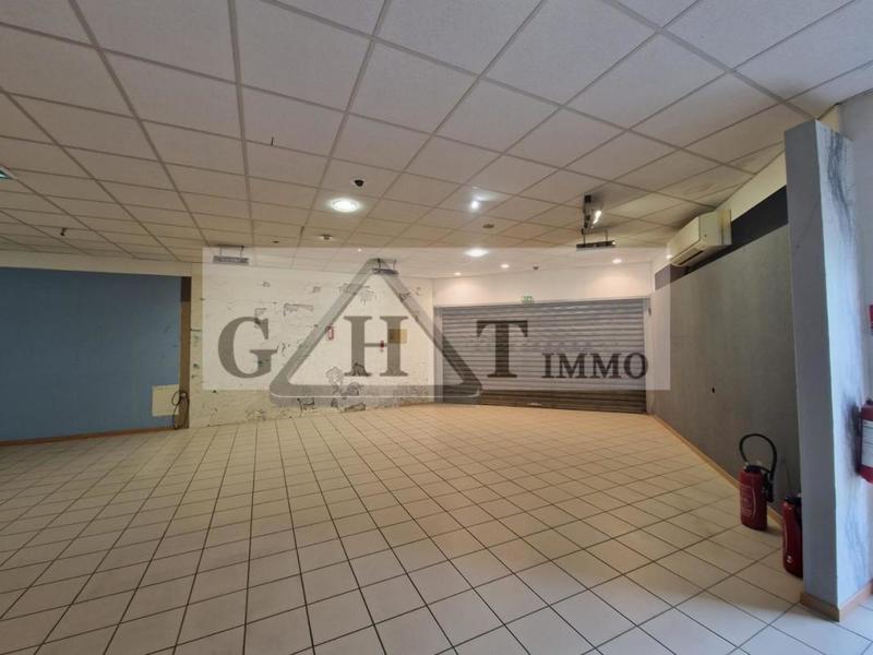 Local commercial - 450 m²
