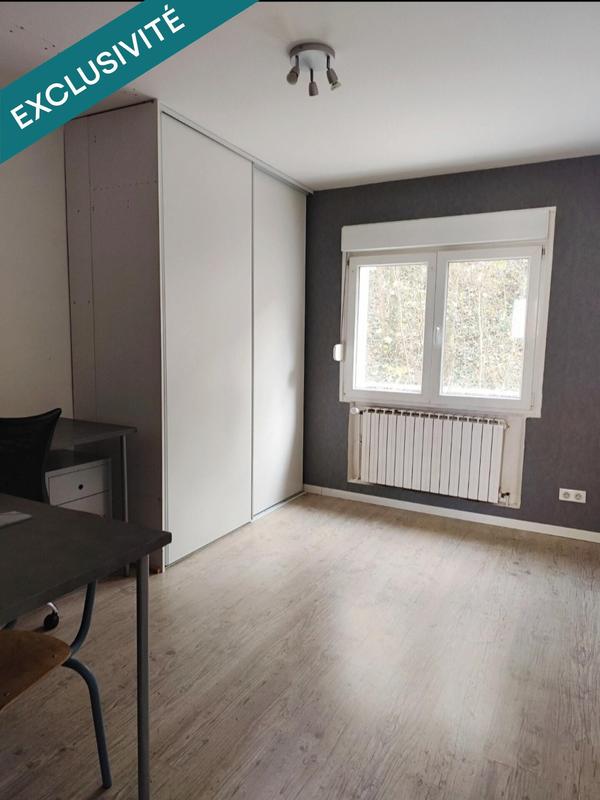 Appartement - 90 m² - 5 pièces