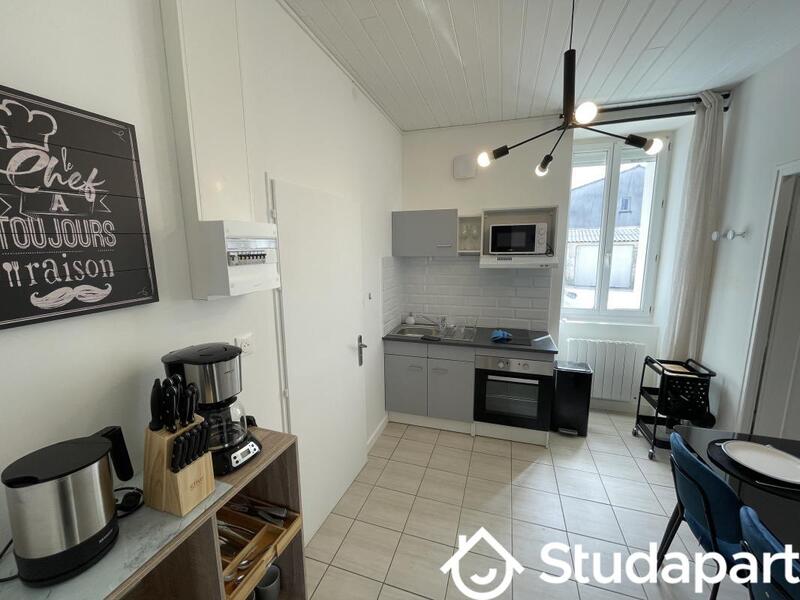 Chambre - 10 m² - 1 pièce