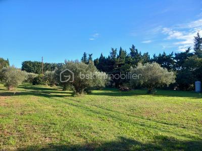 Terrain industriel - 2 376 m²