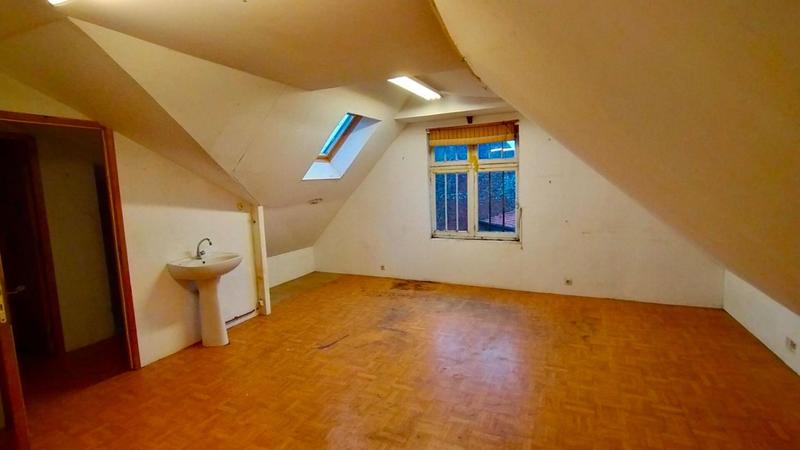 Maison - 123 m² - 1 pièce