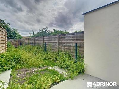 Maison - 107 m² - 4 pièces