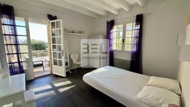 Mas - 163 m² - 6 pièces