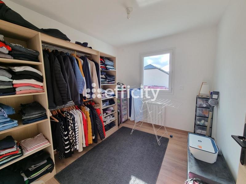 Maison - 80 m² - 5 pièces