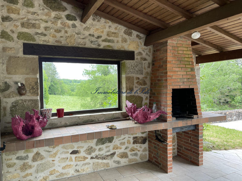 Maison - 310 m² - 10 pièces