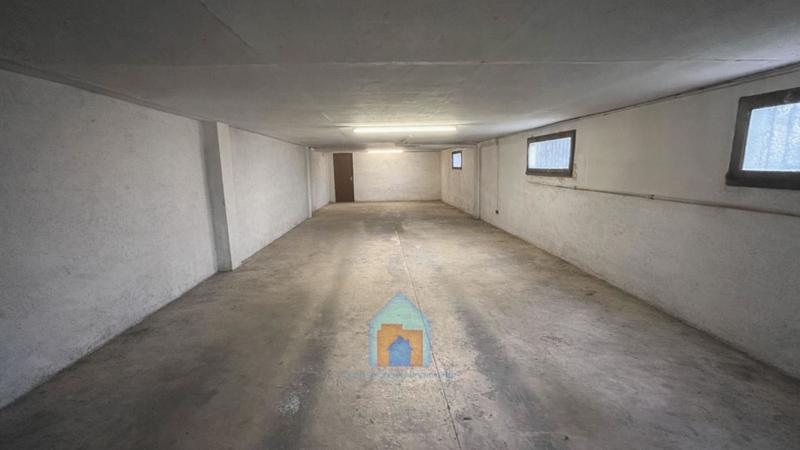 Villa - 195 m² - 6 pièces