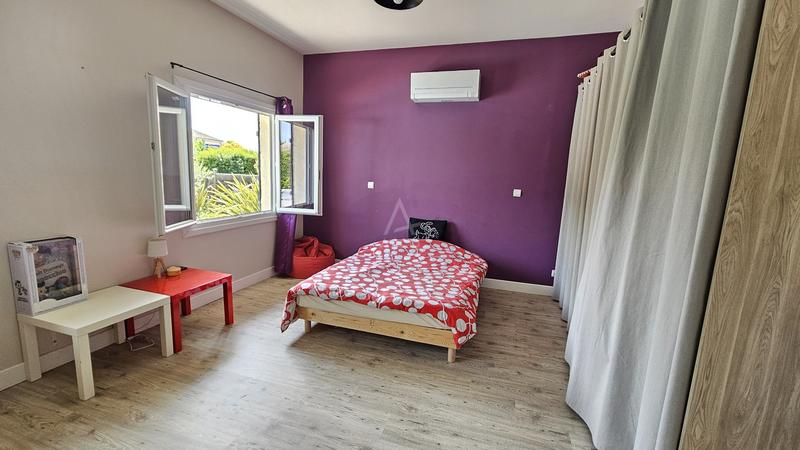 Maison - 188 m² - 7 pièces