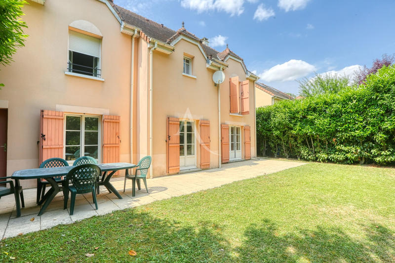 Maison - 168 m² - 7 pièces