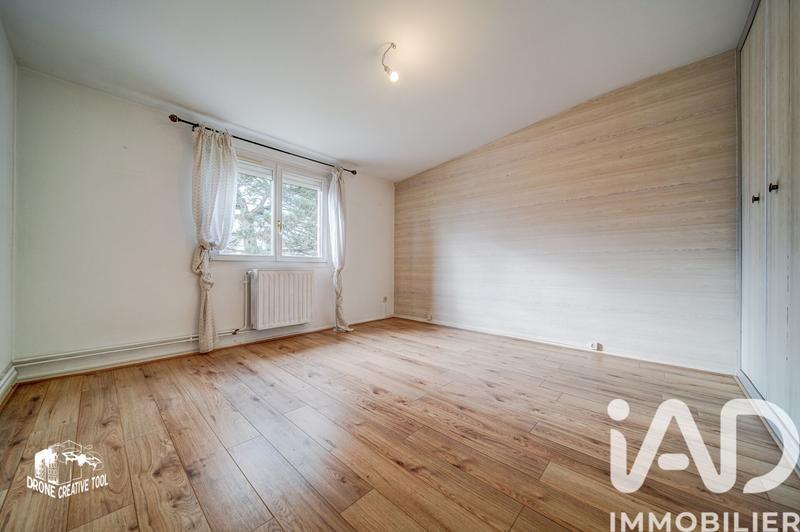 Maison - 92 m² - 5 pièces