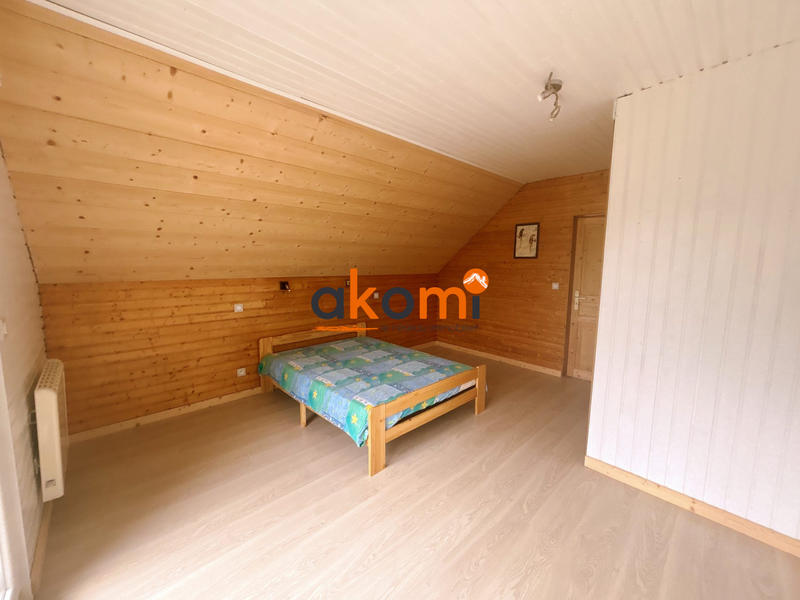 Châlet - 187 m² - 8 pièces