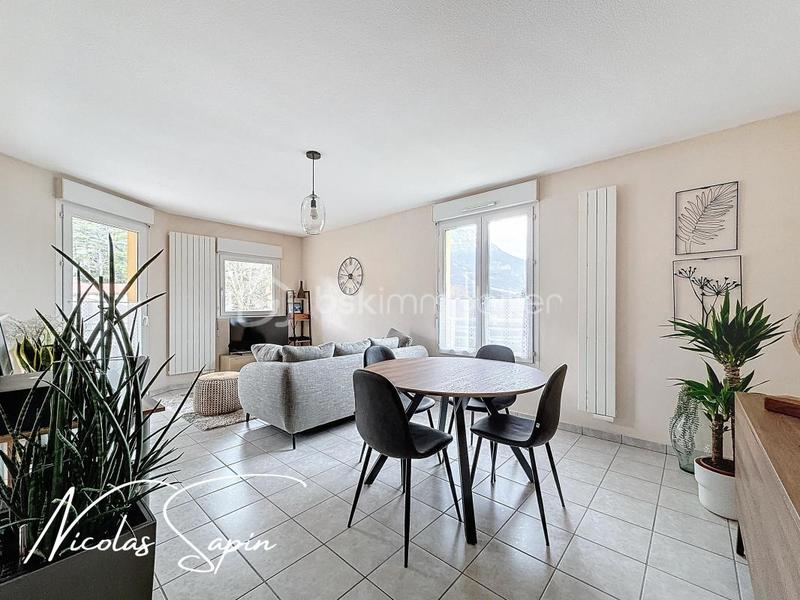 Appartement - 67 m² - 3 pièces