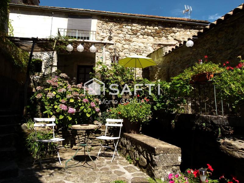 Maison - 103 m² - 5 pièces