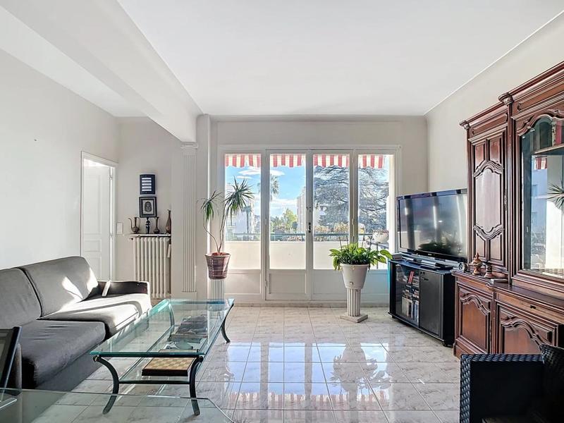 Appartement - 62 m² - 2 pièces