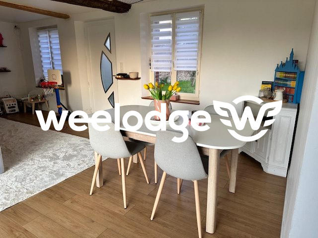 Maison - 90 m² - 5 pièces