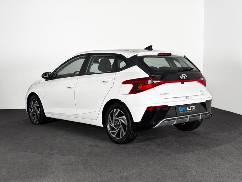 Hyundai i20 Intuitive 100ch -21% Camera Carplay Sieges Chauff Regul Garantie 2030 Dct-7