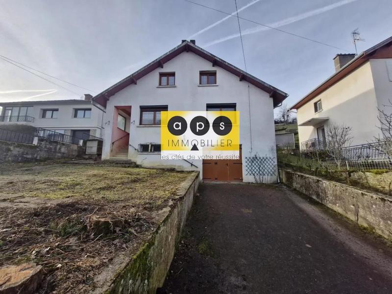 Maison - 80 m² - 5 pièces