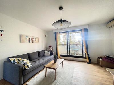 Appartement - 57 m² - 2 pièces