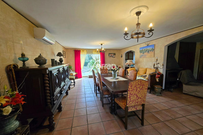 Maison - 130 m² - 4 pièces