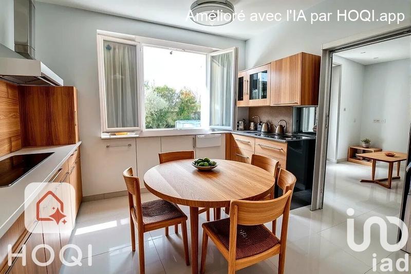 Maison - 195 m² - 7 pièces