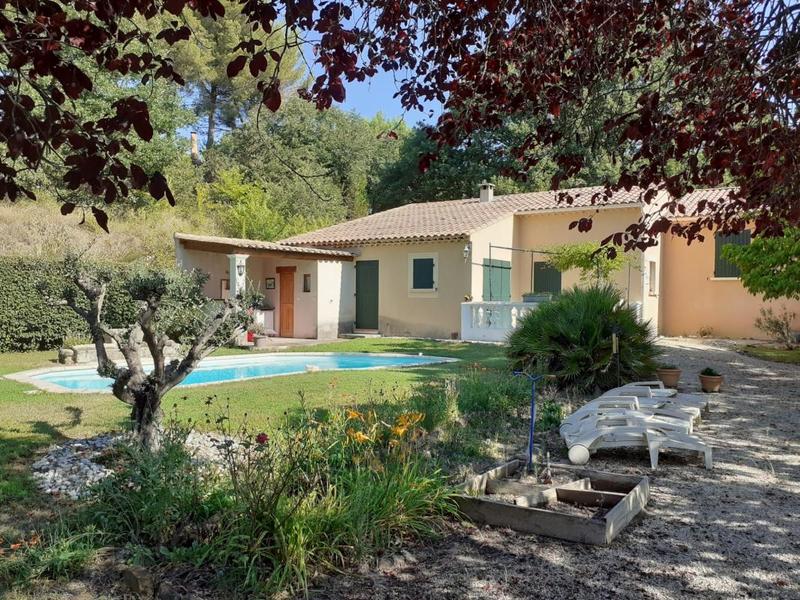 Maison - 186 m² - 7 pièces