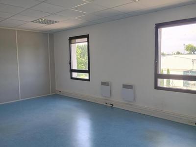 Bureau - 110 m² - 5 pièces