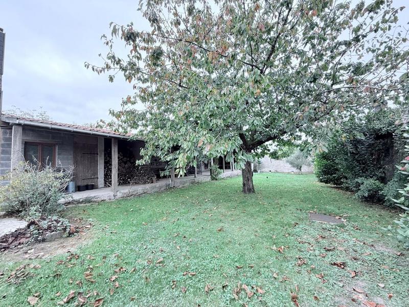 Maison - 230 m² - 4 pièces