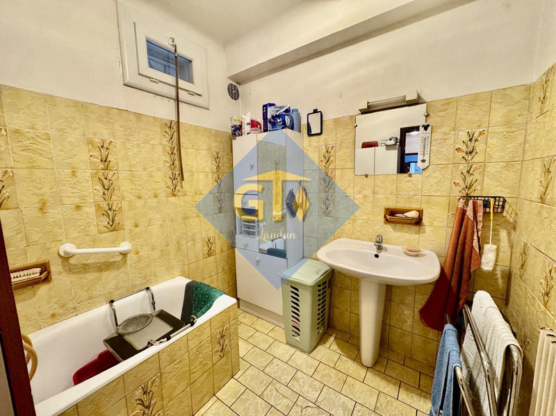 Propriété - 145 m² - 7 pièces