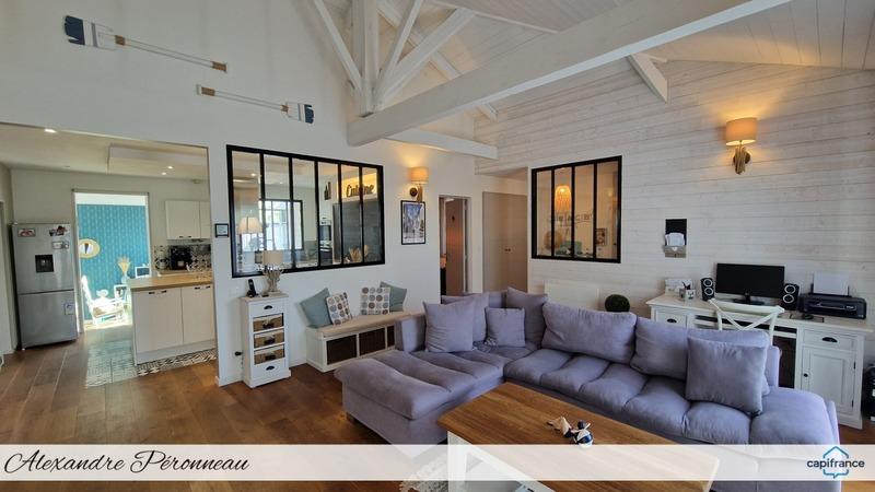 Maison - 175 m² - 8 pièces