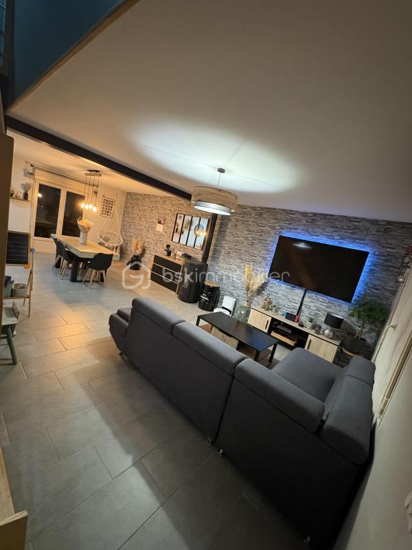 Maison - 120 m² - 6 pièces