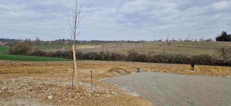 Terrain constructible - 1 569 m²