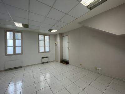 Local commercial - 40 m² - 1 pièce