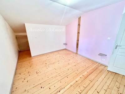 Maison en pierre - 220 m² - 7 pièces