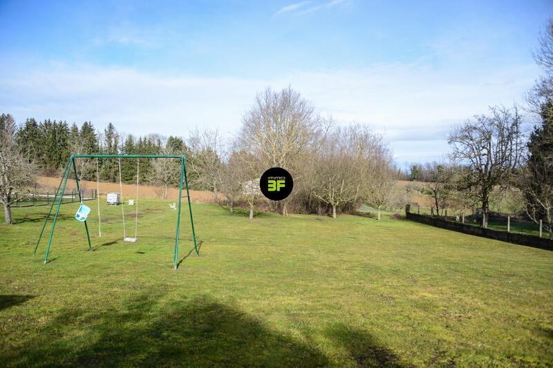 Maison - 186 m² - 6 pièces