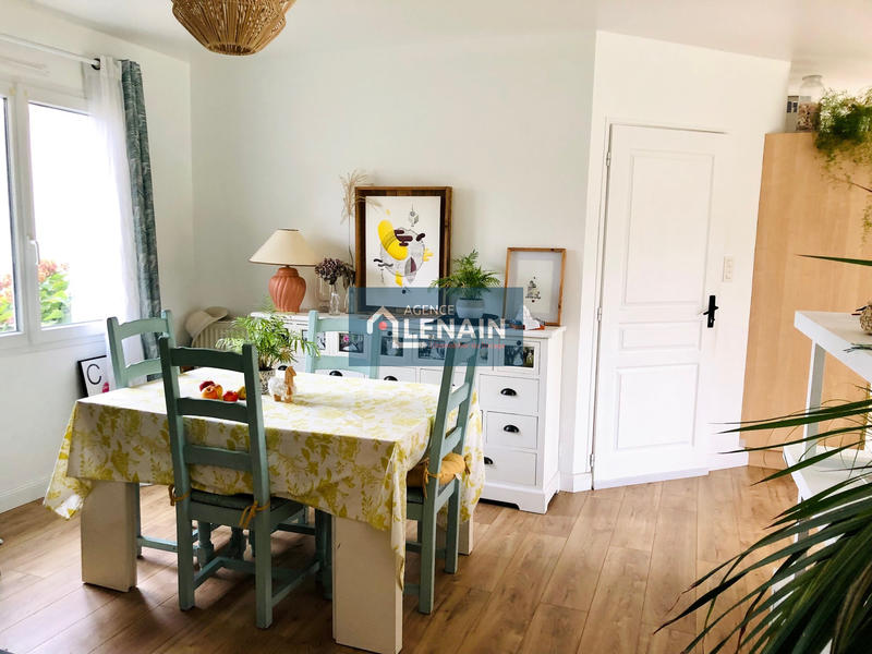 Maison - 80 m² - 5 pièces