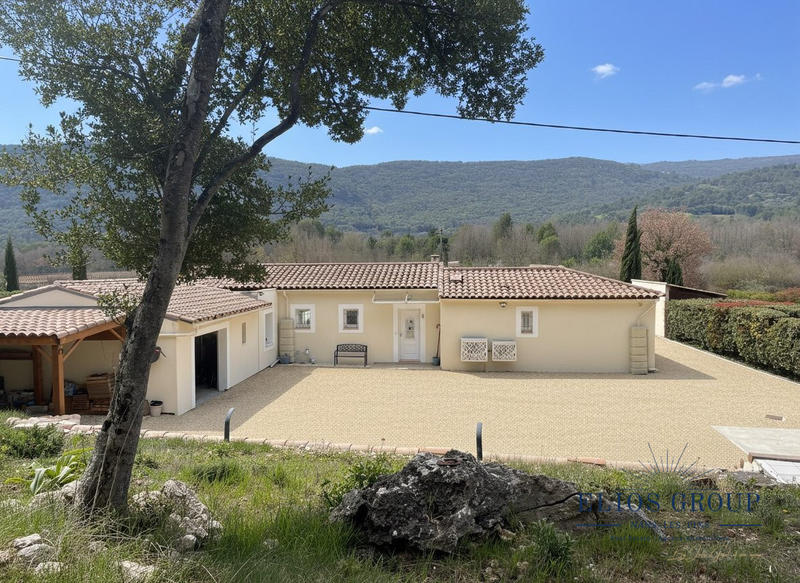 Villa - 140 m² - 5 pièces