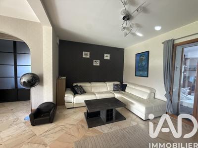 Maison de maîtres - 360 m² - 8 pièces