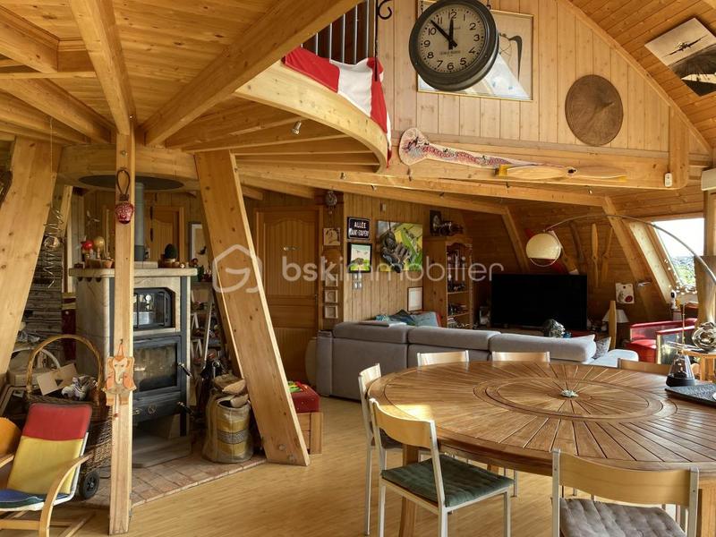 Maison d'architecte - 225 m² - 8 pièces