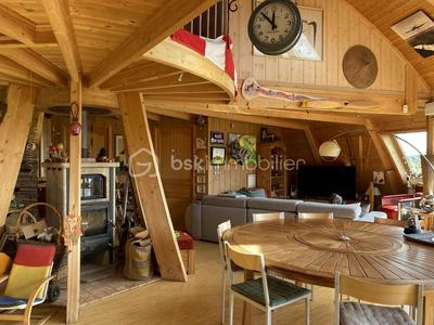 Maison d'architecte - 225 m² - 8 pièces