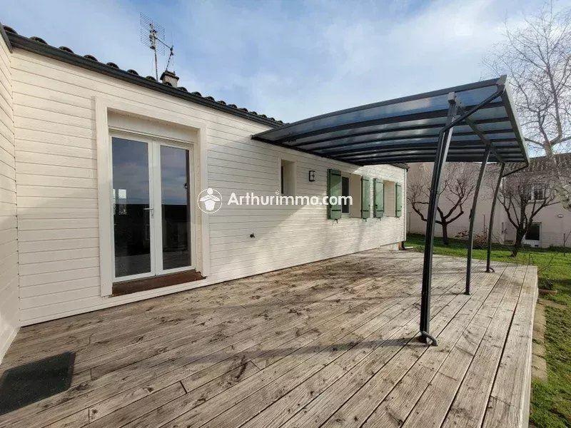 Maison - 80 m² - 5 pièces