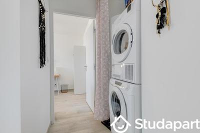 Chambre - 11 m² - 1 pièce