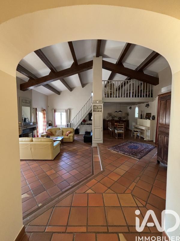 Maison - 177 m² - 6 pièces