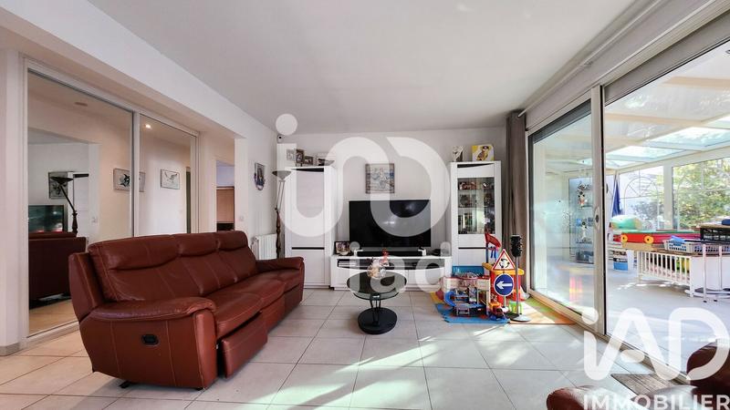 Maison - 99 m² - 4 pièces