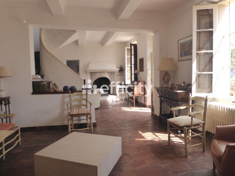 Maison - 180 m² - 6 pièces