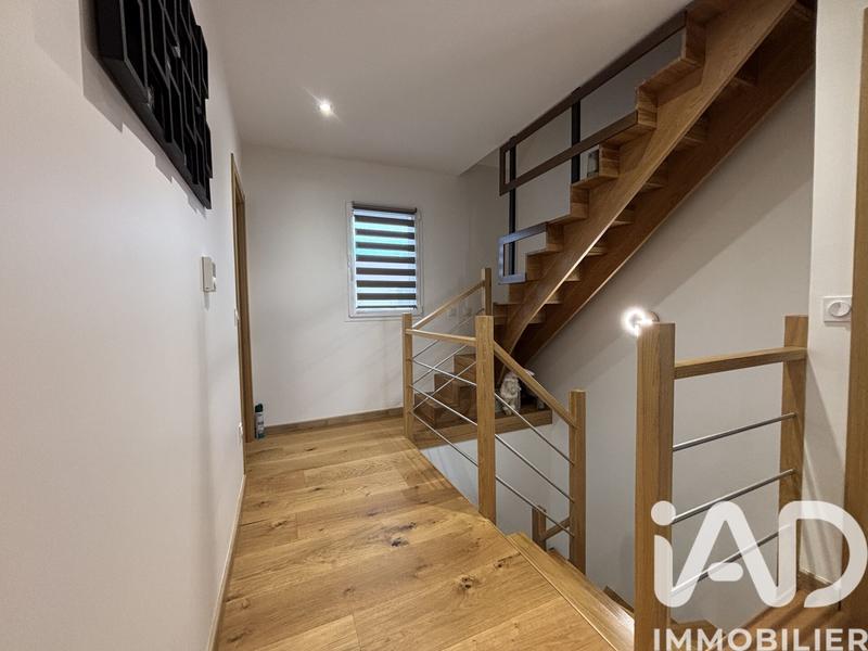 Maison - 143 m² - 6 pièces